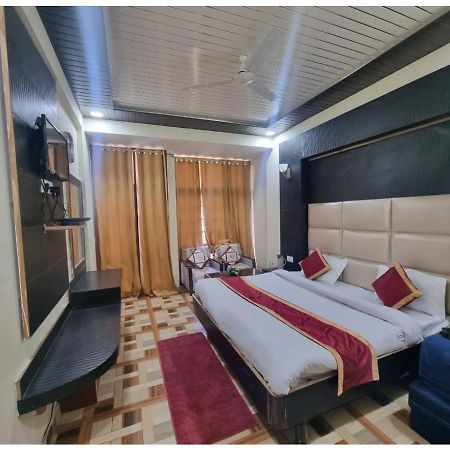 Hotel Krishna Palace, Mussoorie Exterior foto