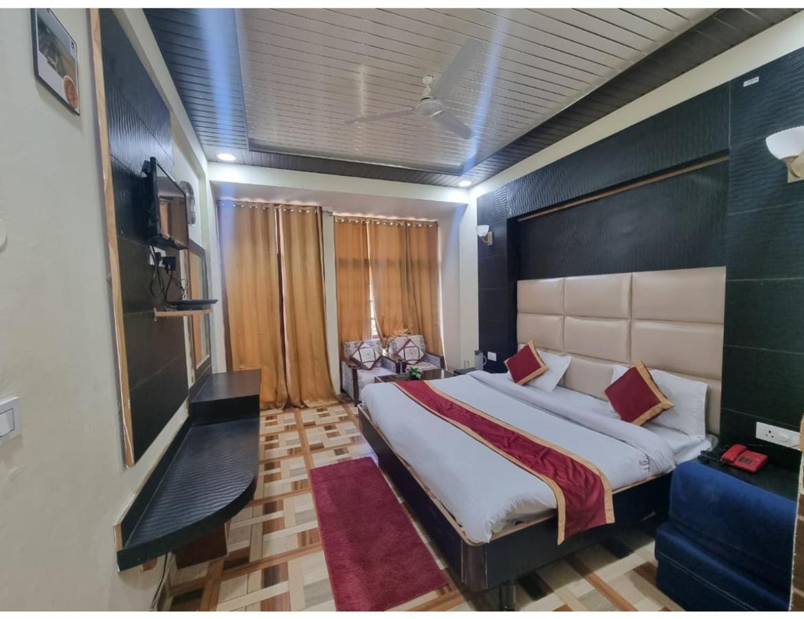 Hotel Krishna Palace, Mussoorie Exterior foto